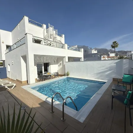 Paradise - Valeria Вілла