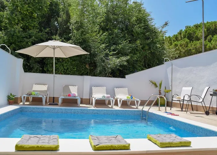 Paradise - Valeria *