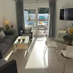 Paradise - Valeria